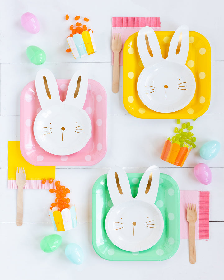 Polka Dot Paper Plate Set